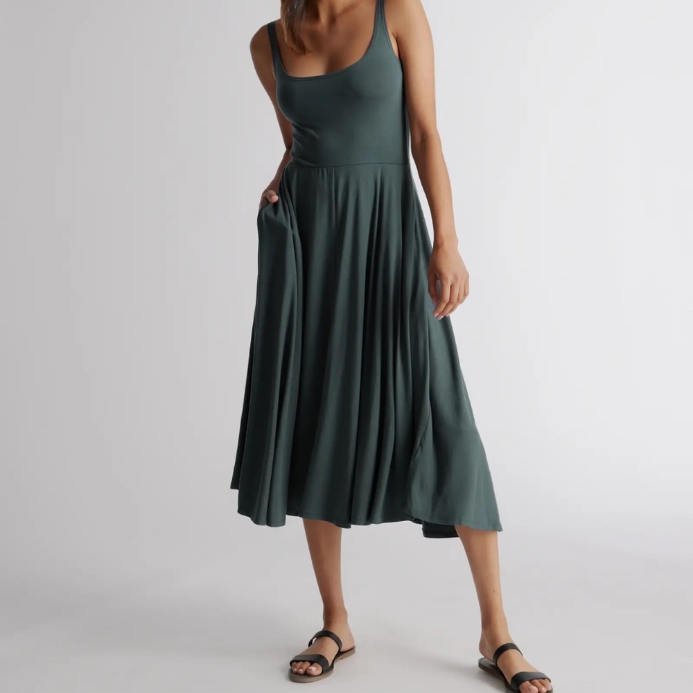 NWT Tencel Jersey Fit & Flare Dress by Quince, size Small